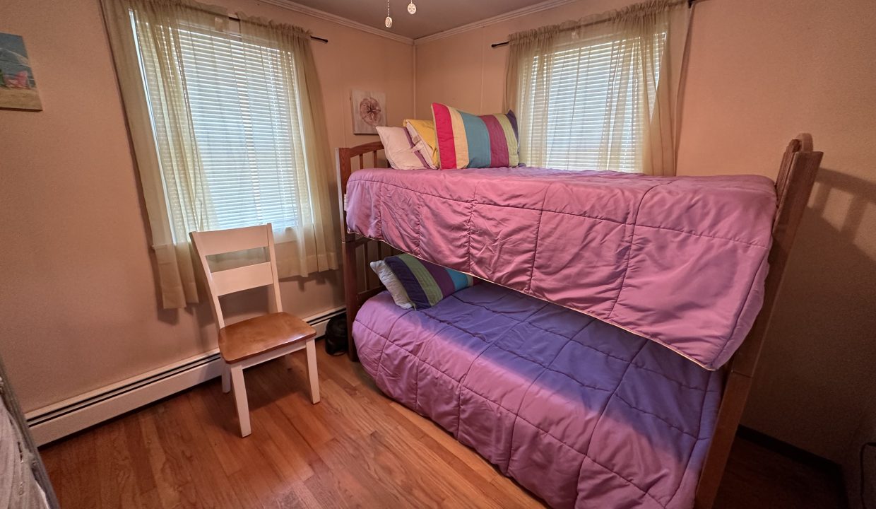 a bunk bed in a room.